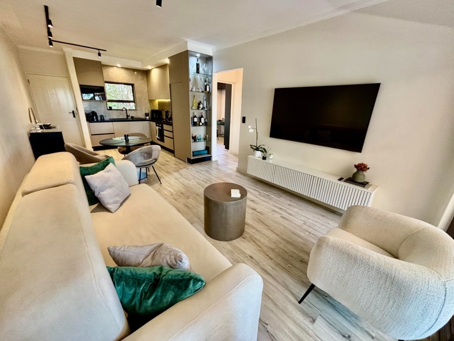 To Let 2 Bedroom Property for Rent in River Club Gauteng