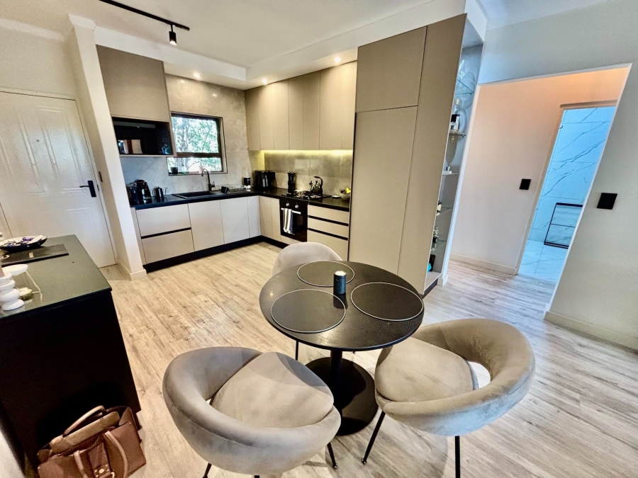 To Let 2 Bedroom Property for Rent in River Club Gauteng