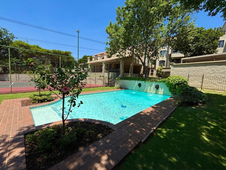 To Let 2 Bedroom Property for Rent in River Club Gauteng