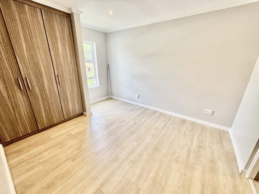 To Let 2 Bedroom Property for Rent in Morningside Gauteng
