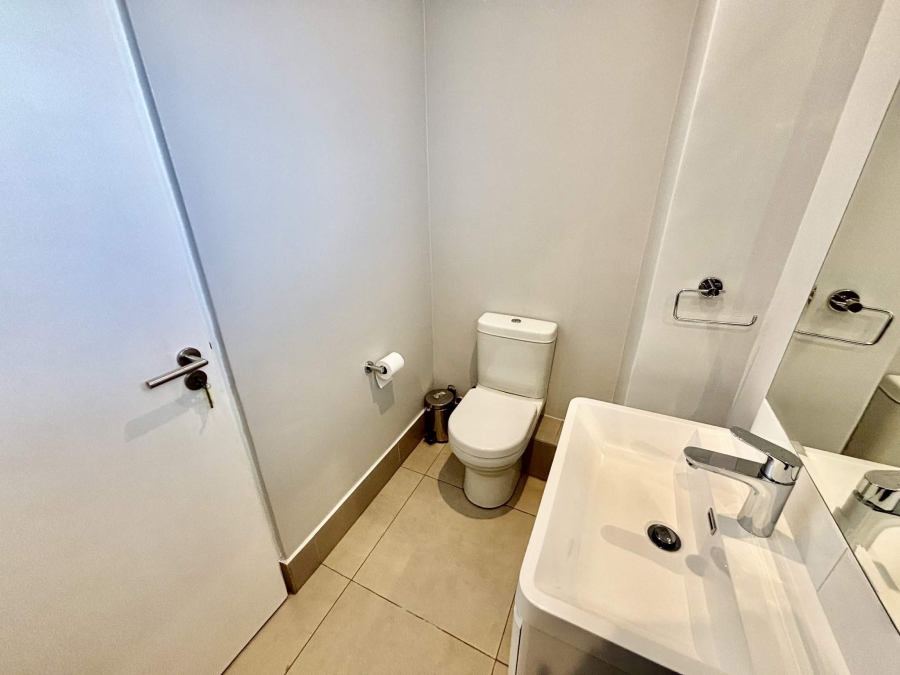 To Let 2 Bedroom Property for Rent in Morningside Gauteng