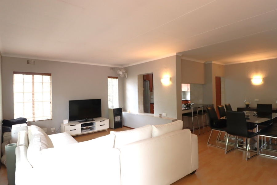 1 Bedroom Property for Sale in Rivonia Gauteng