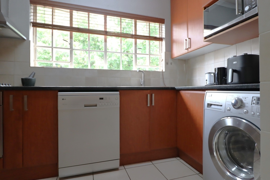 1 Bedroom Property for Sale in Rivonia Gauteng