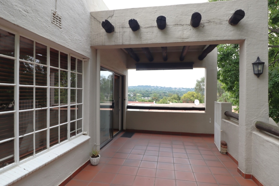 1 Bedroom Property for Sale in Rivonia Gauteng