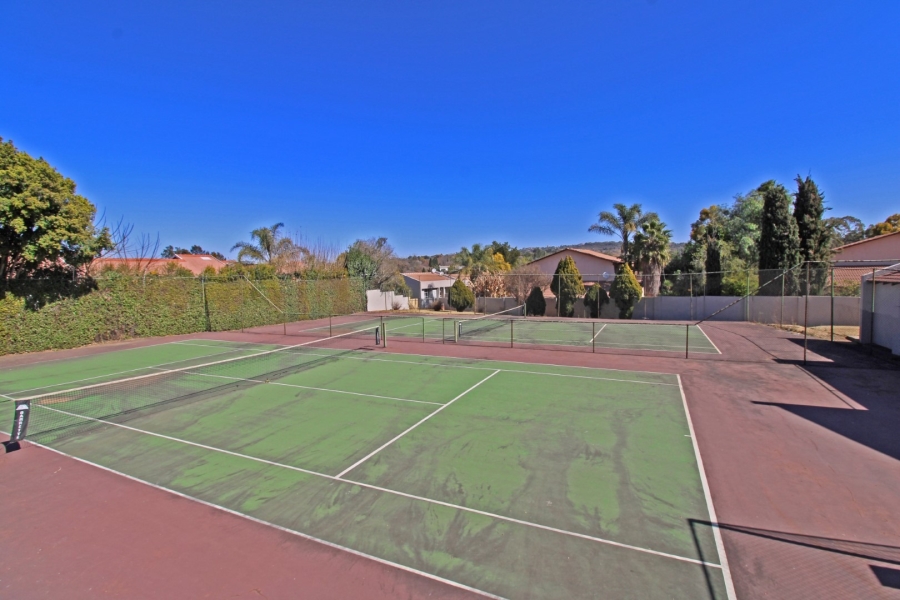 1 Bedroom Property for Sale in Rivonia Gauteng