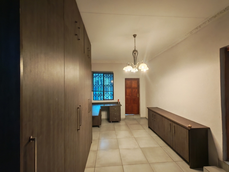 4 Bedroom Property for Sale in Randhart Gauteng