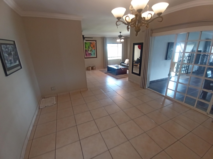 4 Bedroom Property for Sale in Glenvista Gauteng