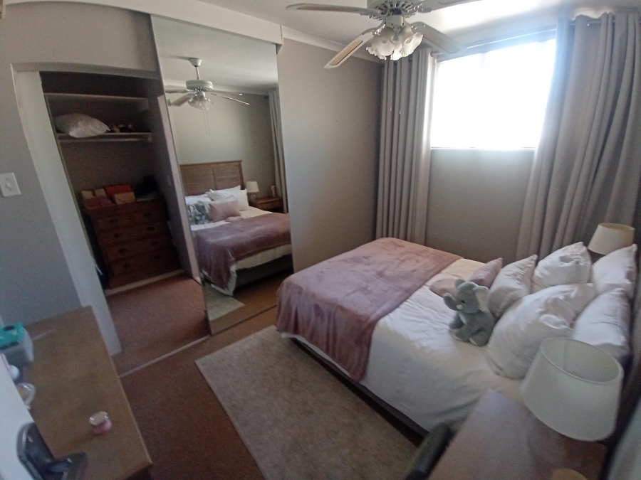 4 Bedroom Property for Sale in Glenvista Gauteng