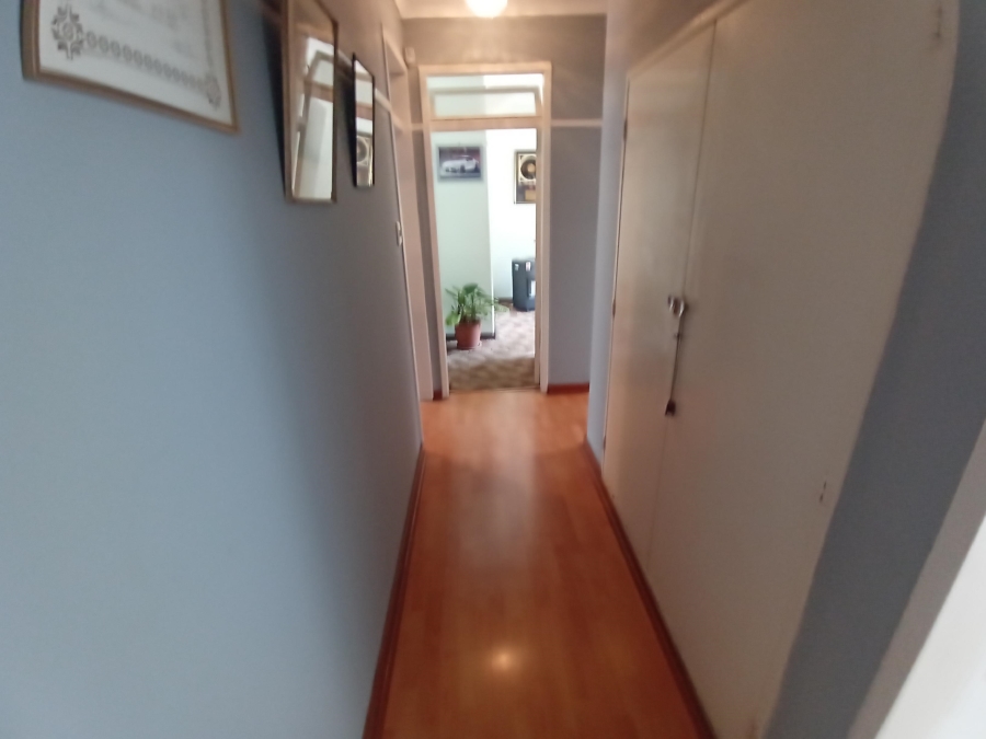 4 Bedroom Property for Sale in Linmeyer Gauteng