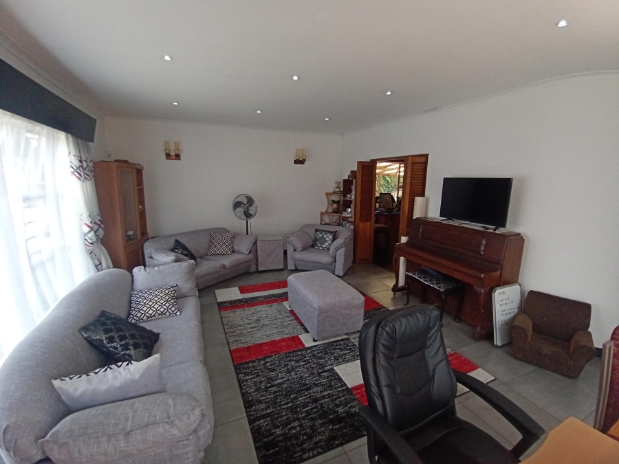 4 Bedroom Property for Sale in The Hill Gauteng