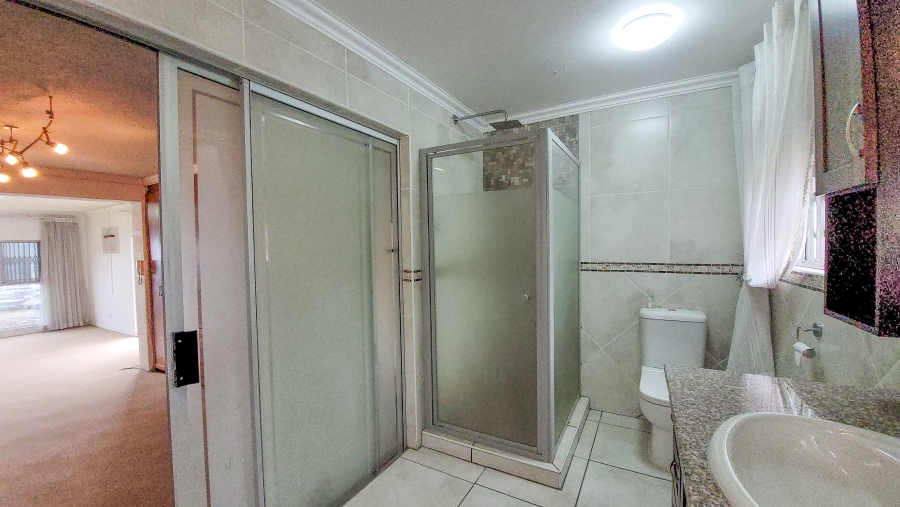 3 Bedroom Property for Sale in Sunnyridge Gauteng