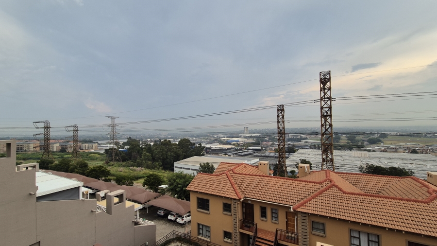 2 Bedroom Property for Sale in Sunnyrock Gauteng