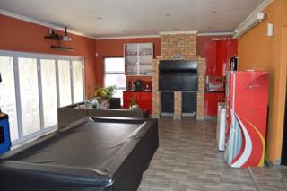 4 Bedroom Property for Sale in Brackendowns Gauteng