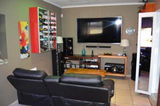 4 Bedroom Property for Sale in Brackendowns Gauteng