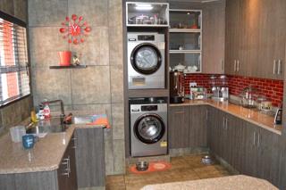 4 Bedroom Property for Sale in Brackendowns Gauteng