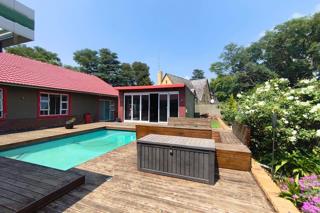 4 Bedroom Property for Sale in Brackendowns Gauteng