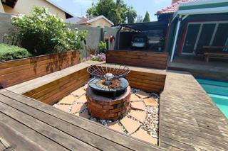 4 Bedroom Property for Sale in Brackendowns Gauteng