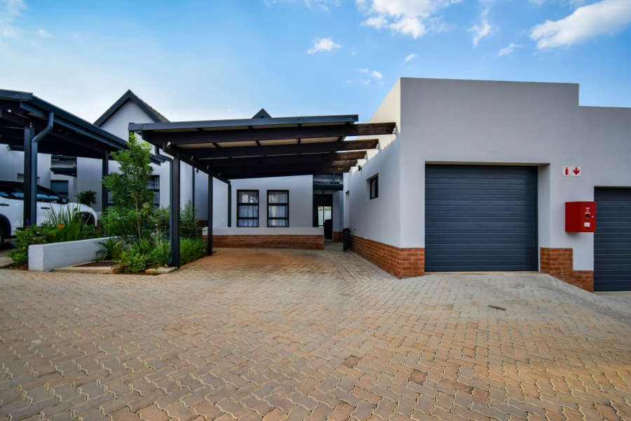 2 Bedroom Property for Sale in Olympus AH Gauteng