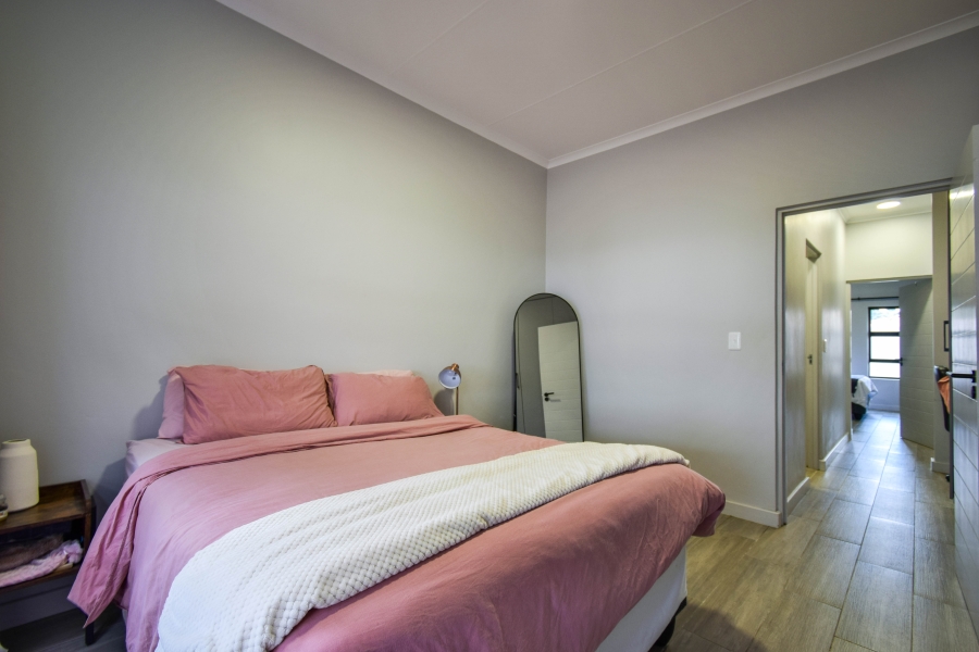 2 Bedroom Property for Sale in Olympus AH Gauteng