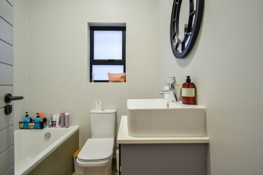 2 Bedroom Property for Sale in Olympus AH Gauteng