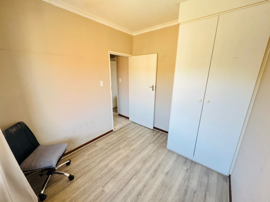 To Let 2 Bedroom Property for Rent in Country View Estate Gauteng