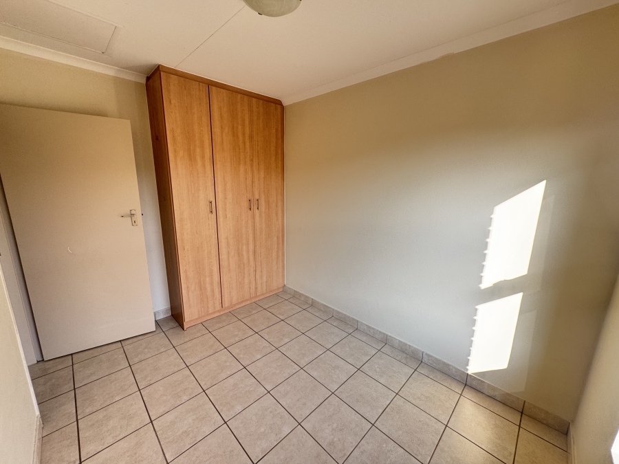 To Let 2 Bedroom Property for Rent in Olympus AH Gauteng