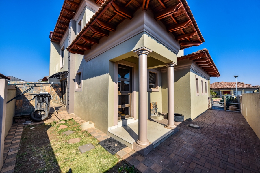 4 Bedroom Property for Sale in Savannah Country Estate Gauteng