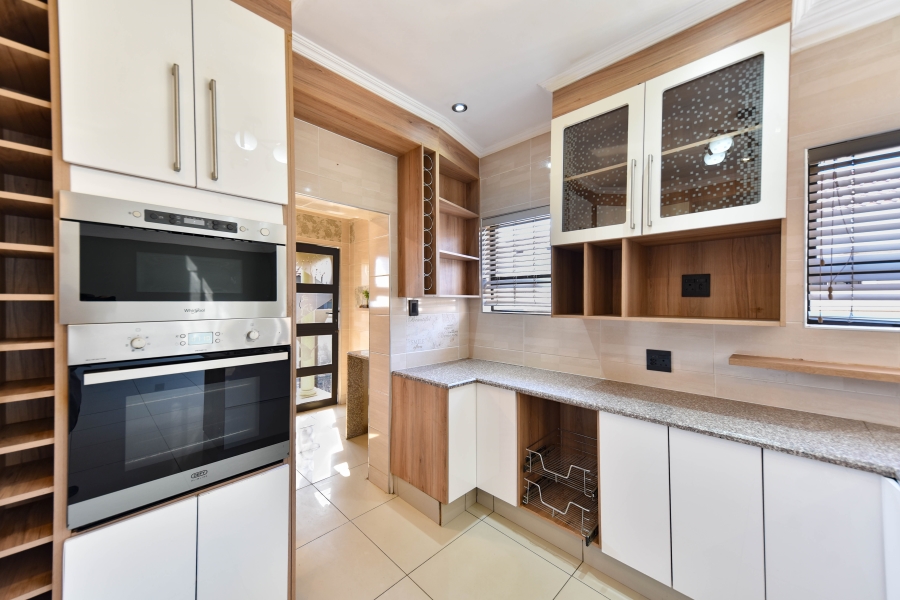 4 Bedroom Property for Sale in Savannah Country Estate Gauteng