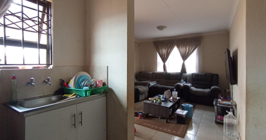 3 Bedroom Property for Sale in Soshanguve YY Gauteng