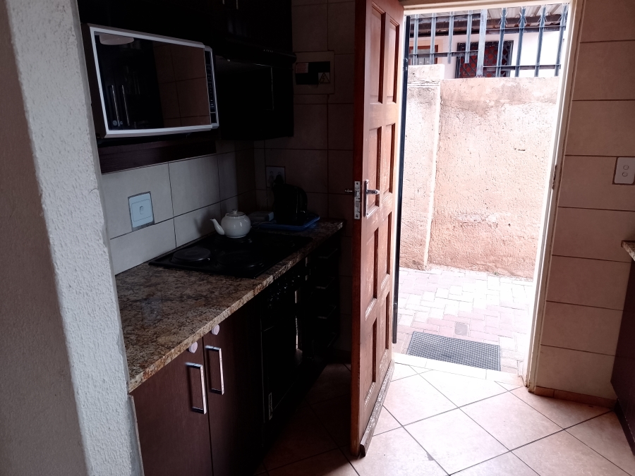 3 Bedroom Property for Sale in Gem Valley Gauteng
