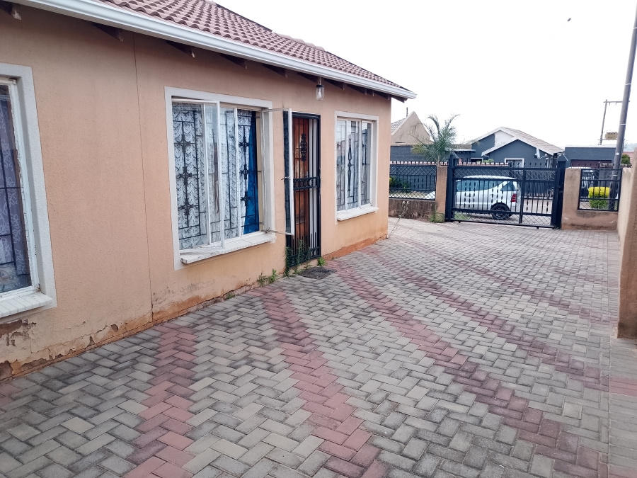 3 Bedroom Property for Sale in Gem Valley Gauteng