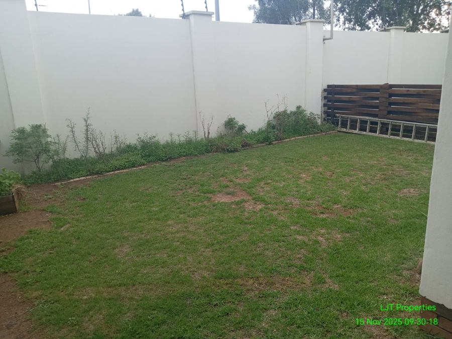 To Let 3 Bedroom Property for Rent in Witfield Gauteng