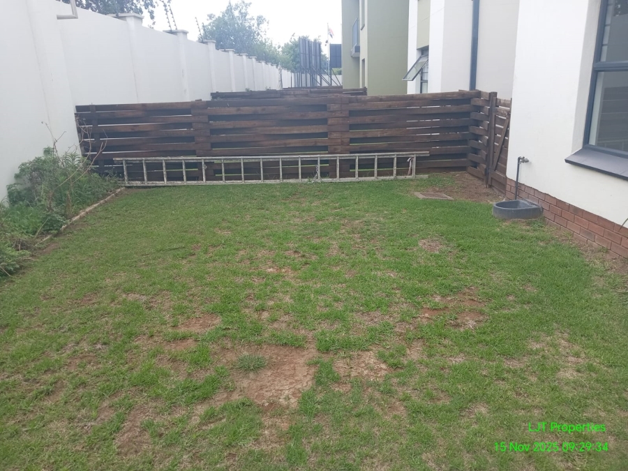 To Let 3 Bedroom Property for Rent in Witfield Gauteng