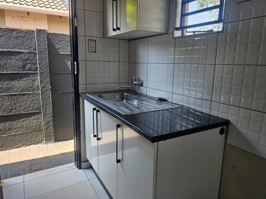 2 Bedroom Property for Sale in Sky City Gauteng