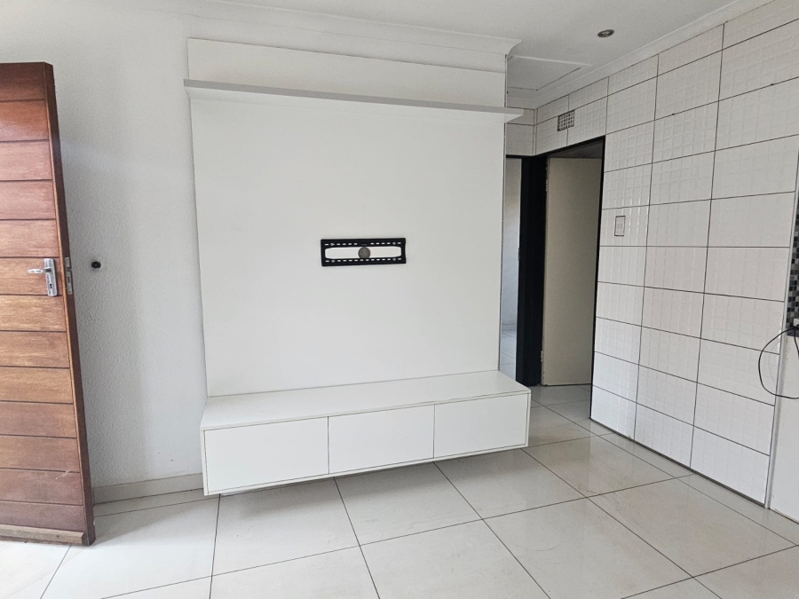 2 Bedroom Property for Sale in Sky City Gauteng