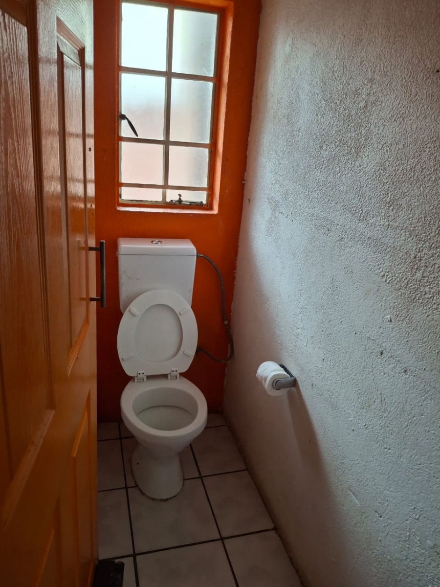 Commercial Property for Sale in Greenhills Gauteng