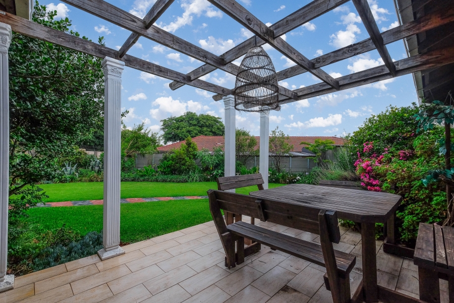 4 Bedroom Property for Sale in Kenmare Gauteng