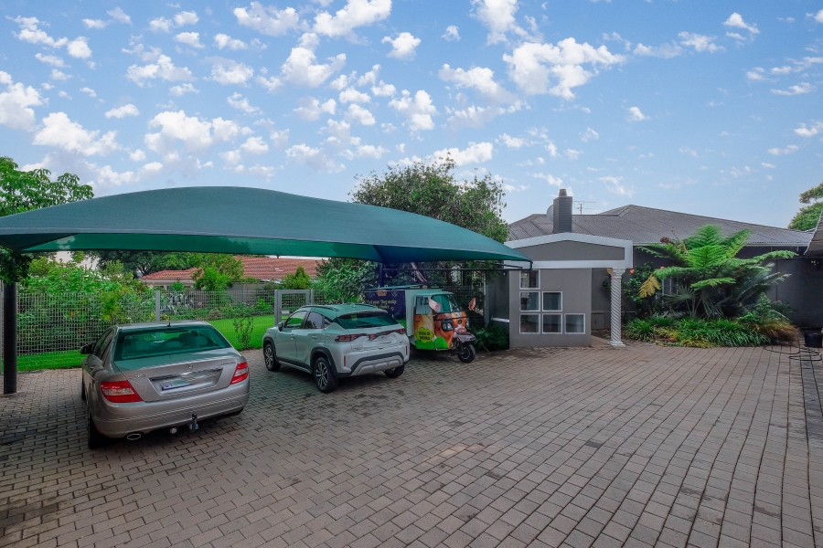 4 Bedroom Property for Sale in Kenmare Gauteng