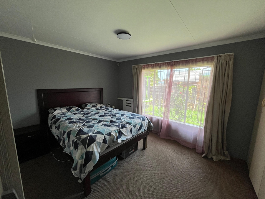 2 Bedroom Property for Sale in Wierda Park Gauteng