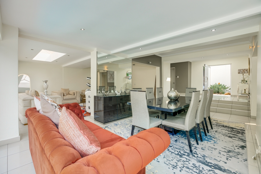 To Let 4 Bedroom Property for Rent in Dainfern Golf Estate Gauteng