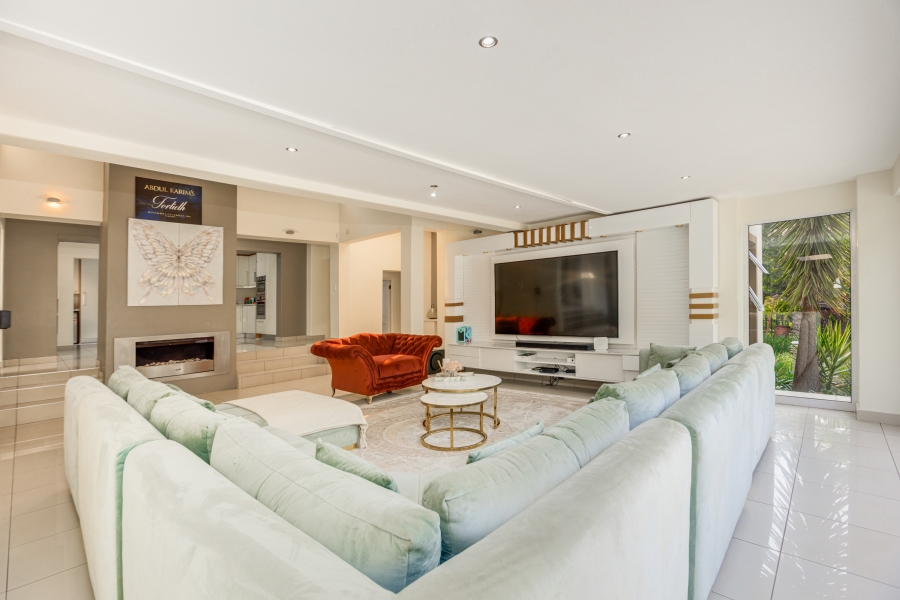 To Let 4 Bedroom Property for Rent in Dainfern Golf Estate Gauteng