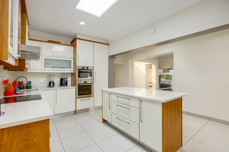 To Let 4 Bedroom Property for Rent in Dainfern Golf Estate Gauteng