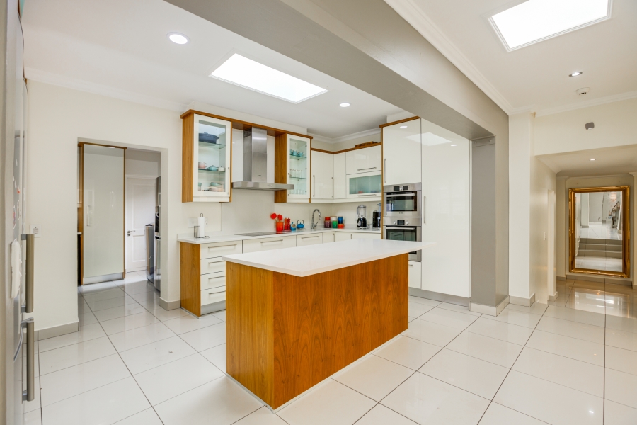 To Let 4 Bedroom Property for Rent in Dainfern Golf Estate Gauteng