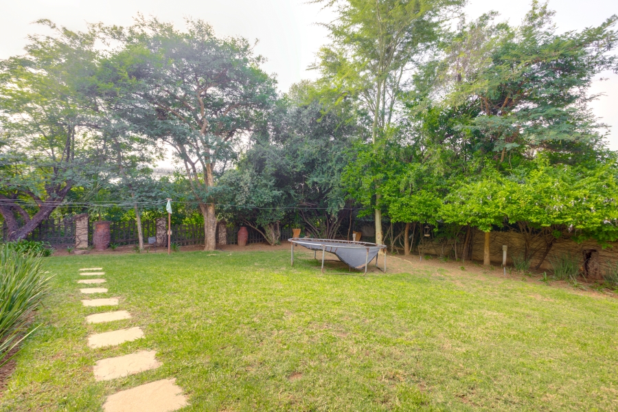 To Let 4 Bedroom Property for Rent in Dainfern Golf Estate Gauteng