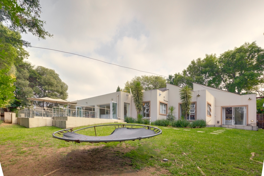 To Let 4 Bedroom Property for Rent in Dainfern Golf Estate Gauteng