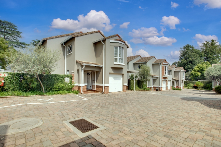3 Bedroom Property for Sale in Bryanston Gauteng