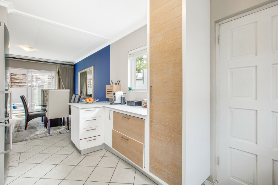 To Let 3 Bedroom Property for Rent in Bryanston Gauteng