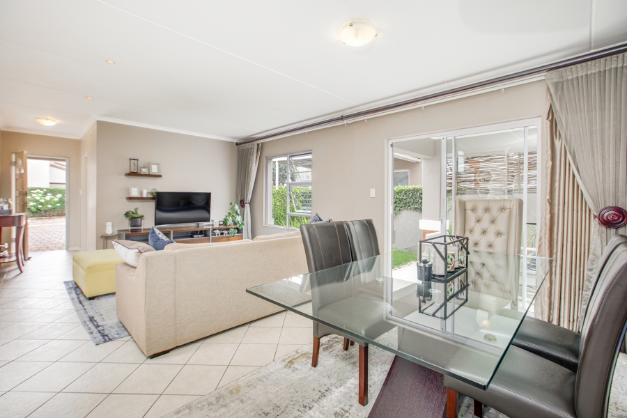 To Let 3 Bedroom Property for Rent in Bryanston Gauteng