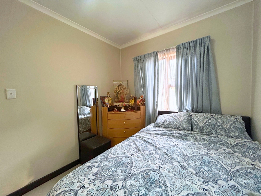 2 Bedroom Property for Sale in Amberfield Gauteng