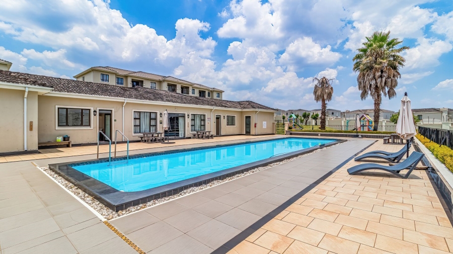 2 Bedroom Property for Sale in Fourways Gauteng